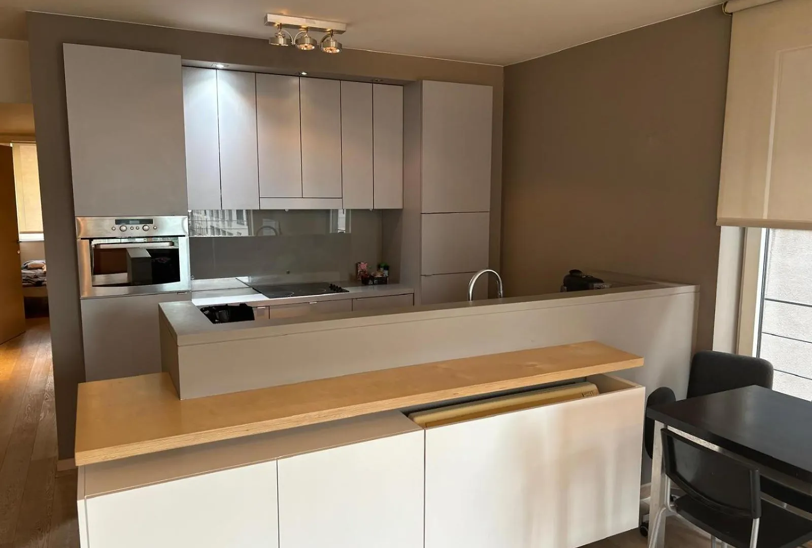 Charming Apartment In The Heart Of Брюссель