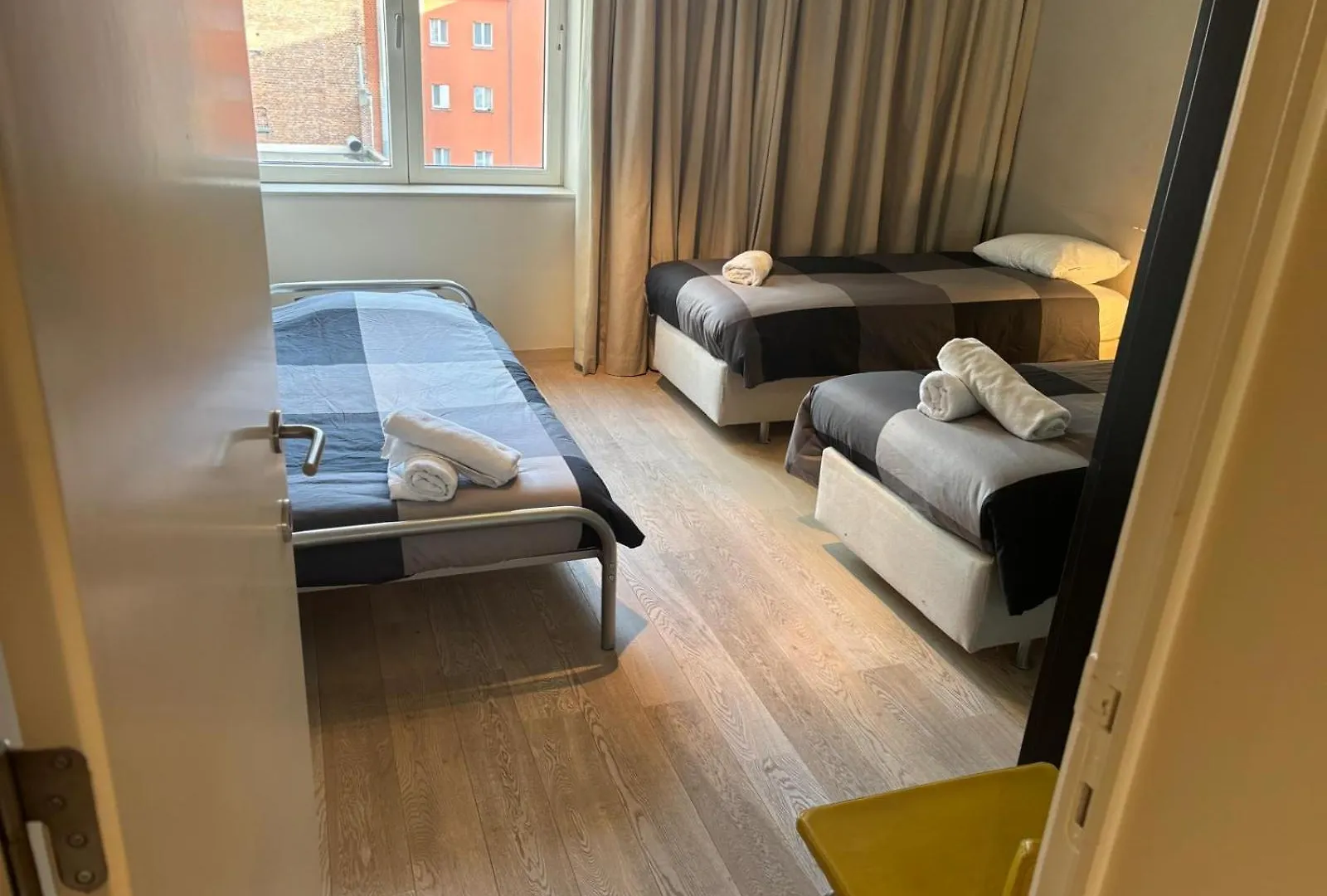 Charming Apartment In The Heart Of Брюссель